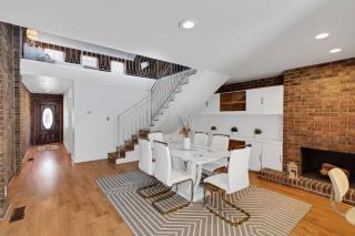 Beltline Beauty Mins to Benz Stadium, Game Room - Atlanta - 5