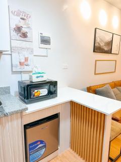 HJCRentals - 1