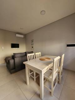 ESPECTACULAR DEPARTAMENTO ZONA PALMARESs - Godoy Cruz - 0