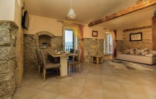 Home with magnificent sea view - Vrbnik - 4
