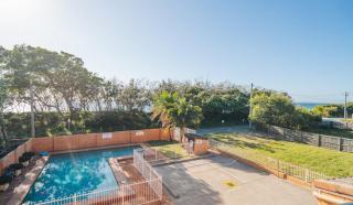 Woorim Waves - Beachfront Comforts with Shared Pool - Woorim - 7