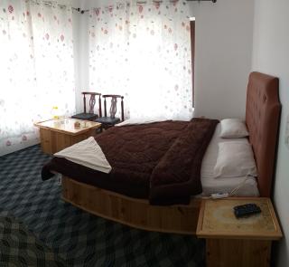 HoteL SHORE SQUARE PAHALGAM - Pahalgām - 4