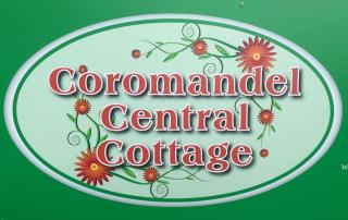Coromandel Central Cottage Luxury w Spa - Coromandel - 2