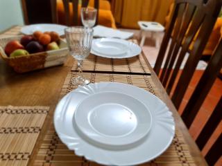 Calmly, spacious apartment next to USA embassy - Tirana - 7