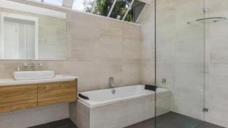 Superb Family Beach House - 3