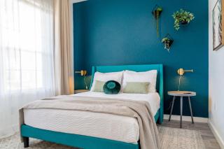 Chic Jungle Escape with Pool near Disney - 4