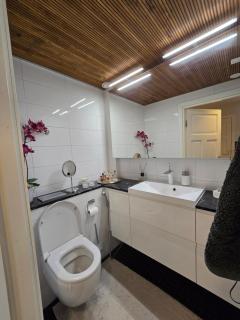 Spacious Design Apartment - 3