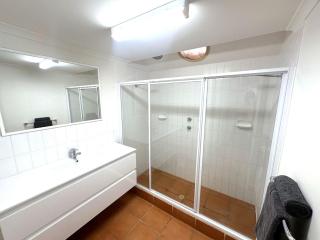 Osprey Holiday Village Unit 123 - Exmouth - 2