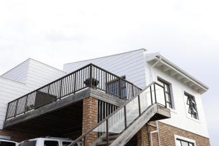 At Lowerpoint Loft Style Studio - 1