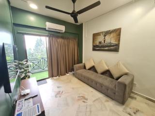 4-10 pax, Open concept BBQ at Private Seaview - 0