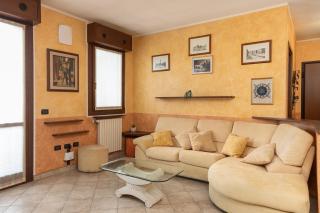 Ganden Apartment in Modena with Free Parking - 8