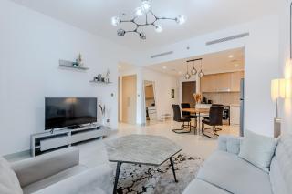 New I Modern I 1BDR I 17 Icon Bay Tower 2 - 3