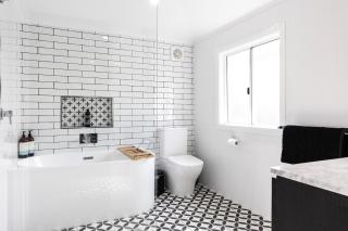 Urban Getaway Central Cottage - 7