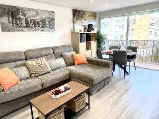 APARTBEACH ANCORA JUNTO PLAYA y VISTAS PISCINA - La Pineda - 0