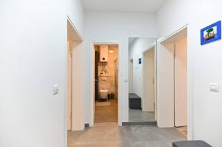 Apartment Judy, Terrace&Garden, 80m from the Beach - 1