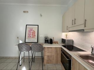 Joyful Guest Houses by 8essentially - Chania - 3