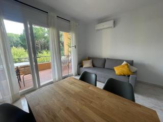 Apartamento tranquilo a pocos minutos del mar - Bufagañas - 0