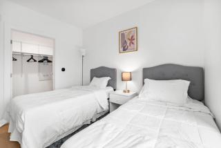 Boston Cozy Apartment - 1