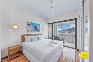 Penthouse living at the Port of Airlie - Airlie Beach - 9