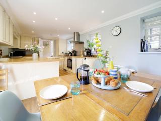 Sanctuary Cottage - 1