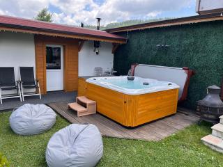 Villa ADELHEIDE - Spa, BBQ & Jacuzzi - Beli Iskar - 0