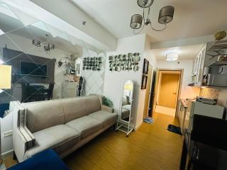 Near Bgc 1 bedroom with balcony Neflix - Manilla - 5