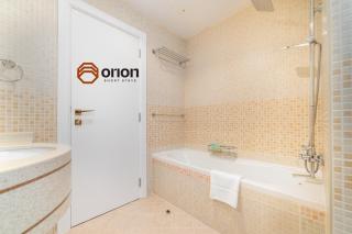 Stunning 1 Bed Apt in Marina with Partial Sea View - High Floor - Next to Tram Stop - 5 mins Walk to Beach - Dubai - 2