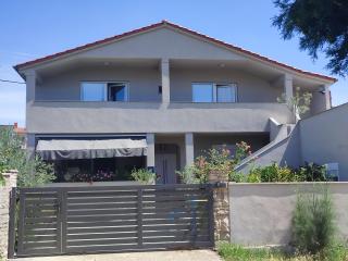 Apartments Pezić - Pula - 8