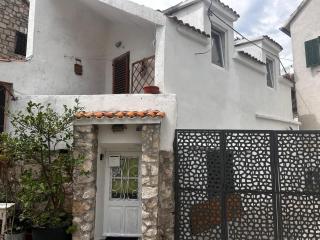Guesthouse Vijugica with Balcony - Split - 0