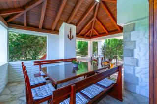 Villa Sara with pool, whirlpool and sea view - 1