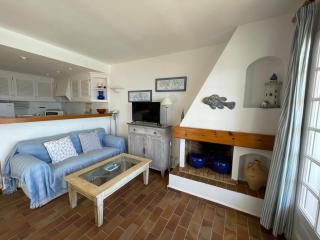 ES CASTELL 1 6 by SOM Menorca - Fornells - 3