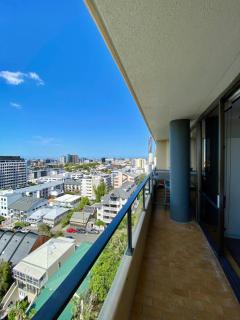 The Summit Apartments - Spacious 9th floor apartment - 2