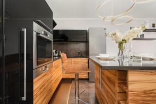 Rodzinne Studio z Parkingiem Sky Tower Centrum by Noclegi Renters - 8