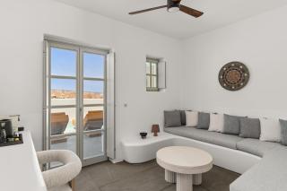 Mr & Mrs White Paros Suites & More - Naoussa - 3