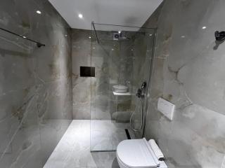 Dine Hotel - 1