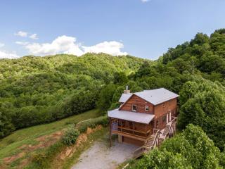 Mountain Range Retreat - Vilas - 9
