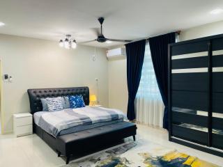 Nazirin Homestay No 27 Tmn Desa Manjung Lumut - Lumut - 1