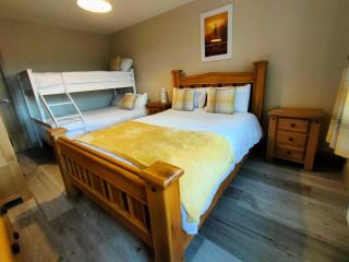 The Lighthouse Cottage - Newry - 1