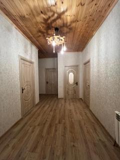 Cozy House with Swimming Pool near city center - Gabala - 1