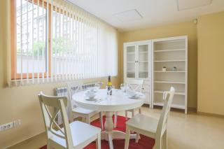 Bright 1BDR Apartment in Top Center - Sofia - 1