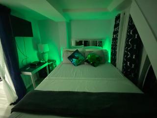 Oasis in New Jersey - 2BR NYC Access - West New York - 5