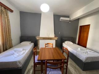 Guesthouse Dollomaja Ksamil - Ksamil - 1