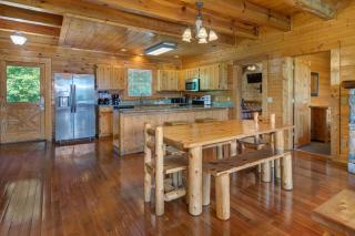 Papa Bears Cabin by Stony Brook Cabins - 2