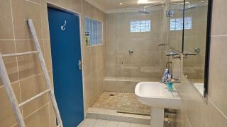 Rachawadee Accomodation & Health Spa - Simonʼs Town - 5