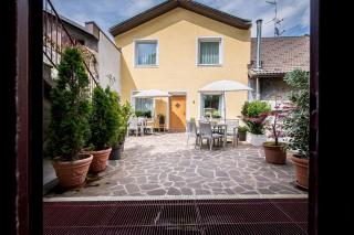 Am Schloss Guest House - Bruneck - 9