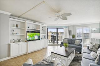 Inlet Reef 618- by Holiday Isle Properties - Destin - 2