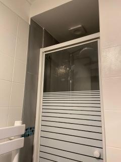 Chambre Double Élégante Proche de Paris - Drancy - 6