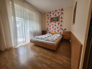 József Attila Apartman Hajdúszoboszló - Hajdúszoboszló - 0