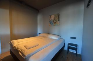 Modern apartment hosted by LL - 6