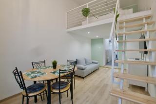 Standard Apartment by Hi5- Downtown Jungle Apartment - Budapeste - 7